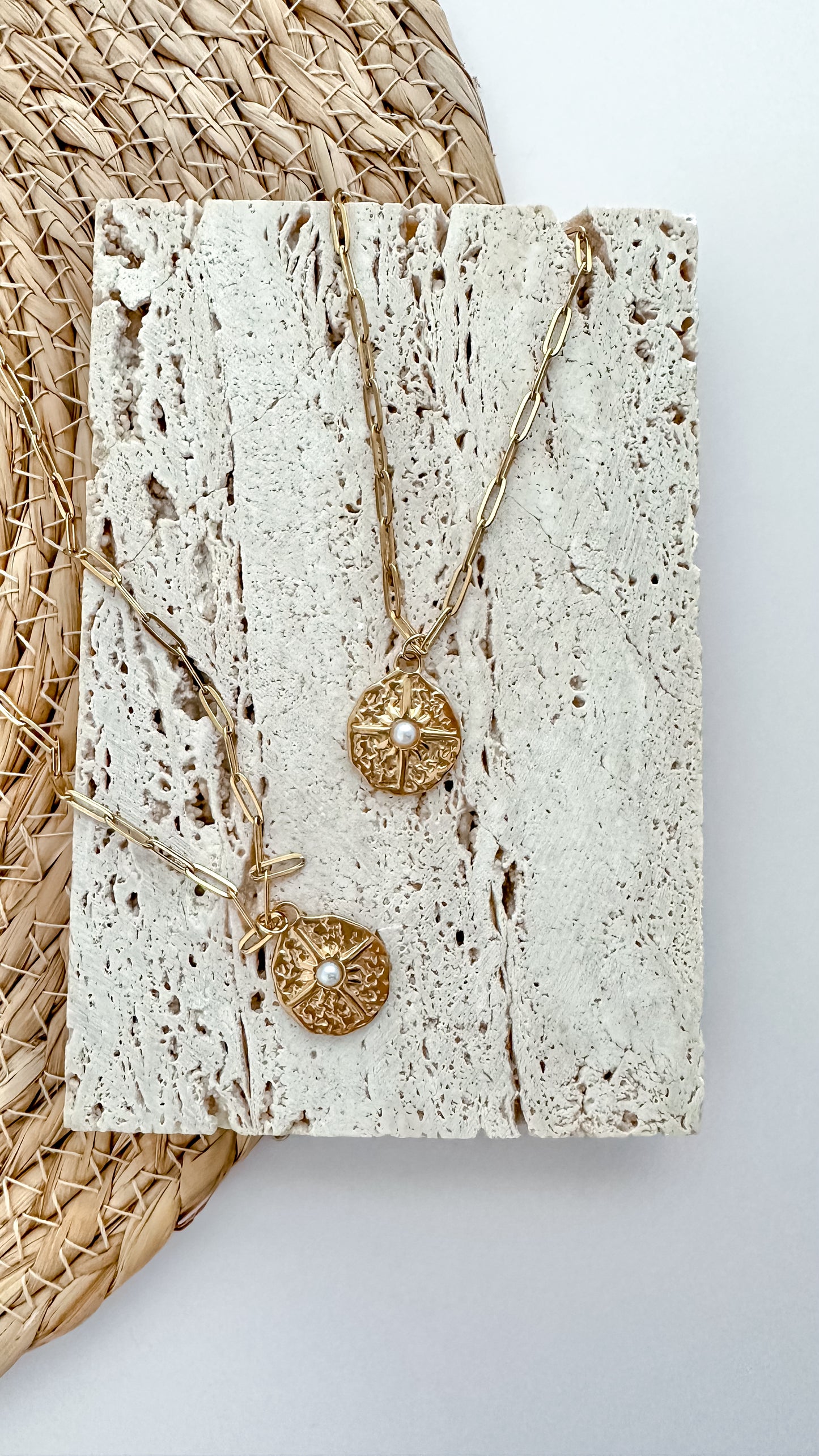 Fugaz Necklace