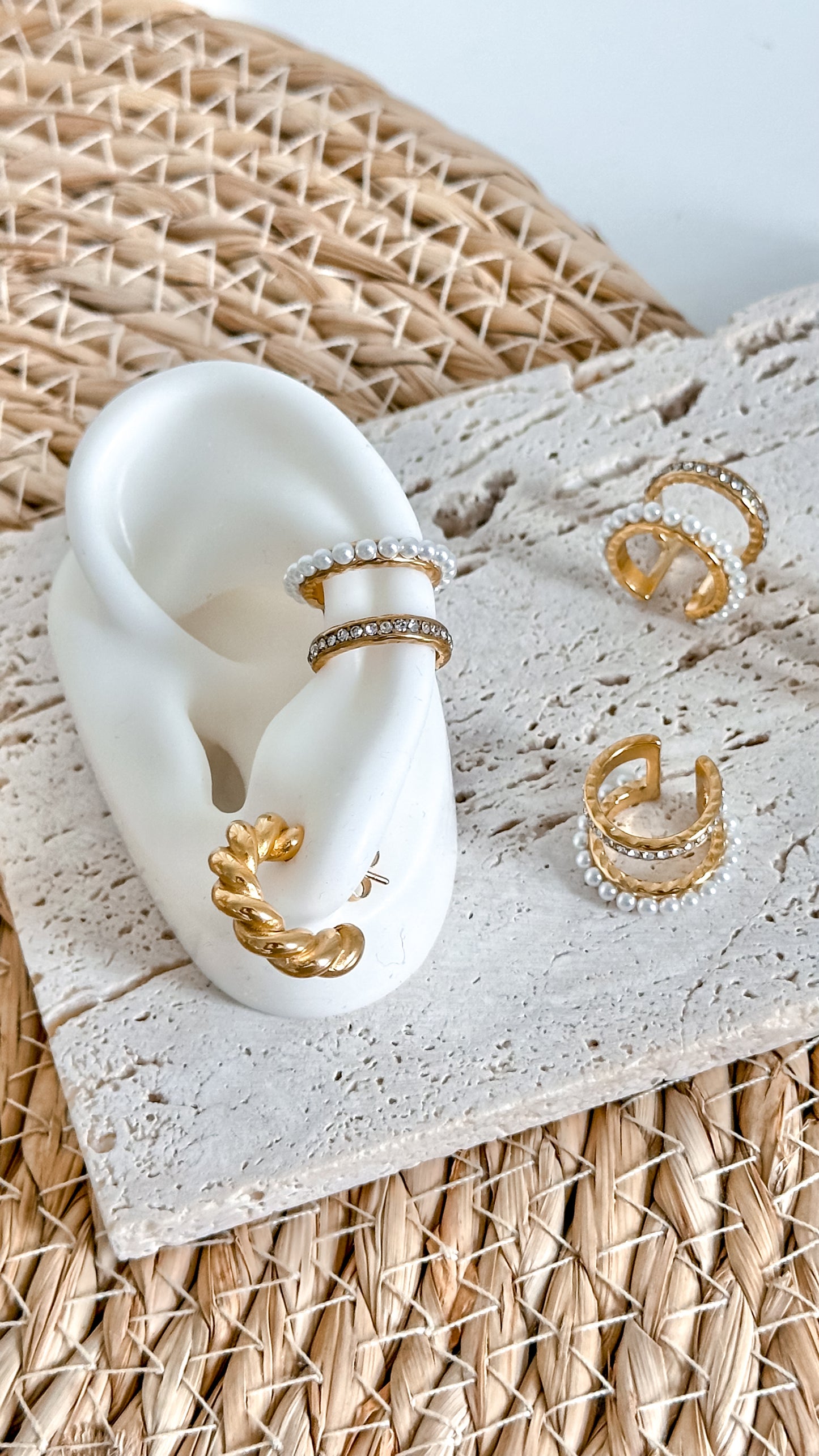 ABBI EAR CUFF